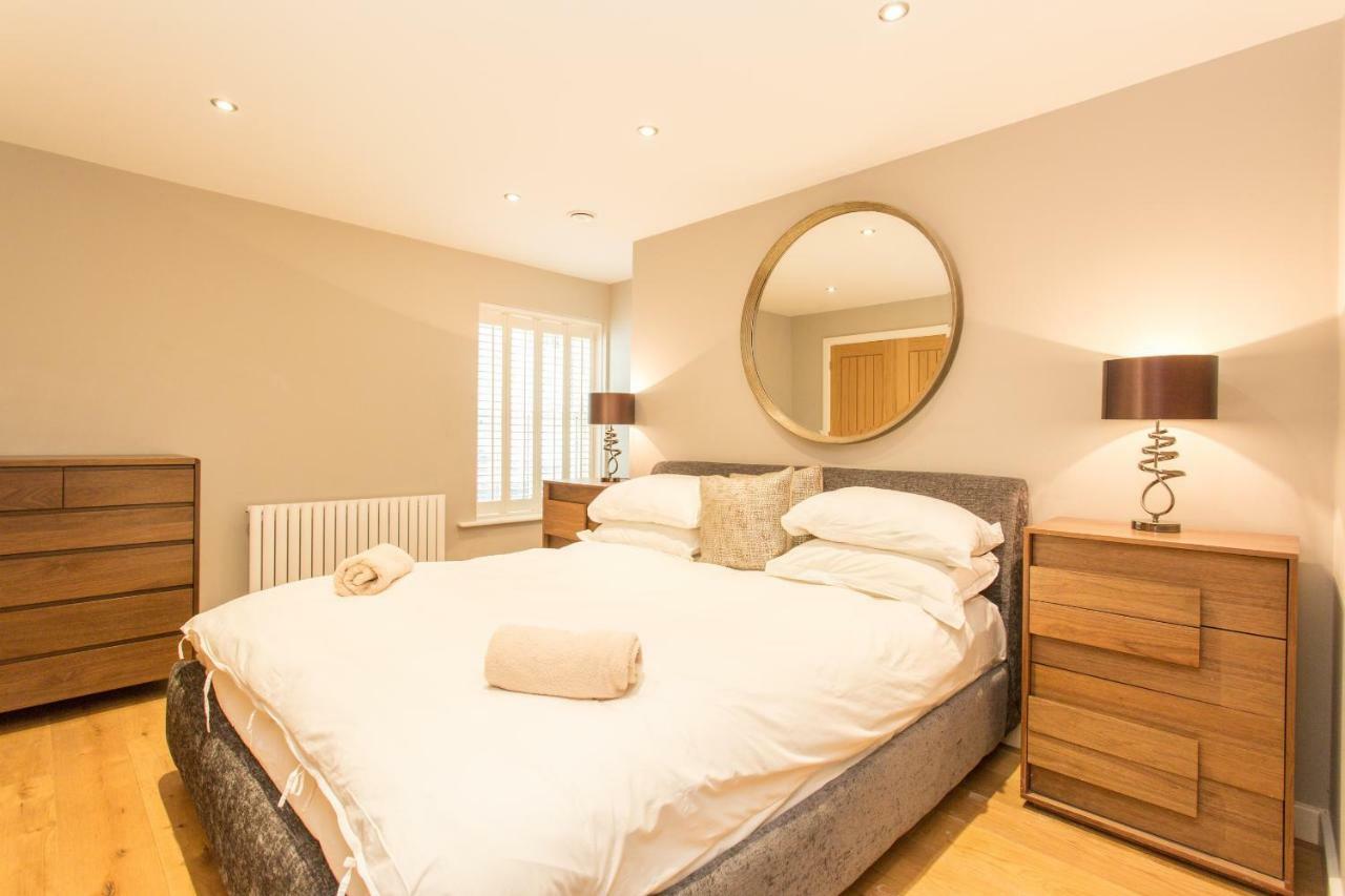 Apartament The Sweet Mews - Large 4bdr Londra